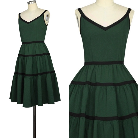 Sleeveless Pin Up Clothing 1950s Pocket Dress - Picture 2 of 6